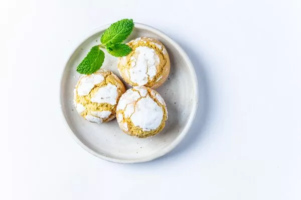 Web_Recipe_Description_Image-Meyer Lemon Crinkle Cookies 02.jpg