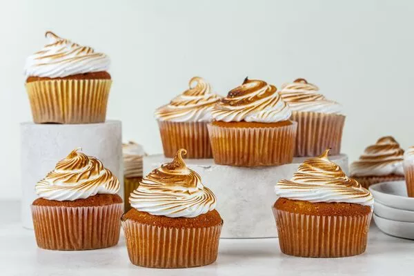 Web_Recipe_Description_Image-Tres Leches Cupcakes with Meringue Frosting 10.jpeg